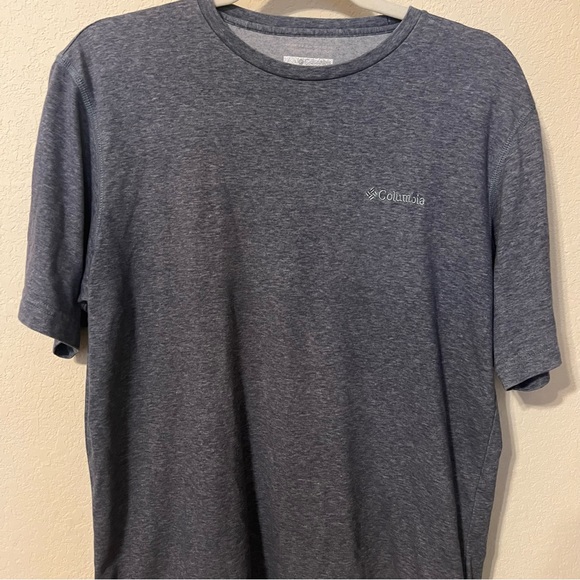 Columbia Men’s Heathered Blue Grey Tshirt - Picture 2 of 5